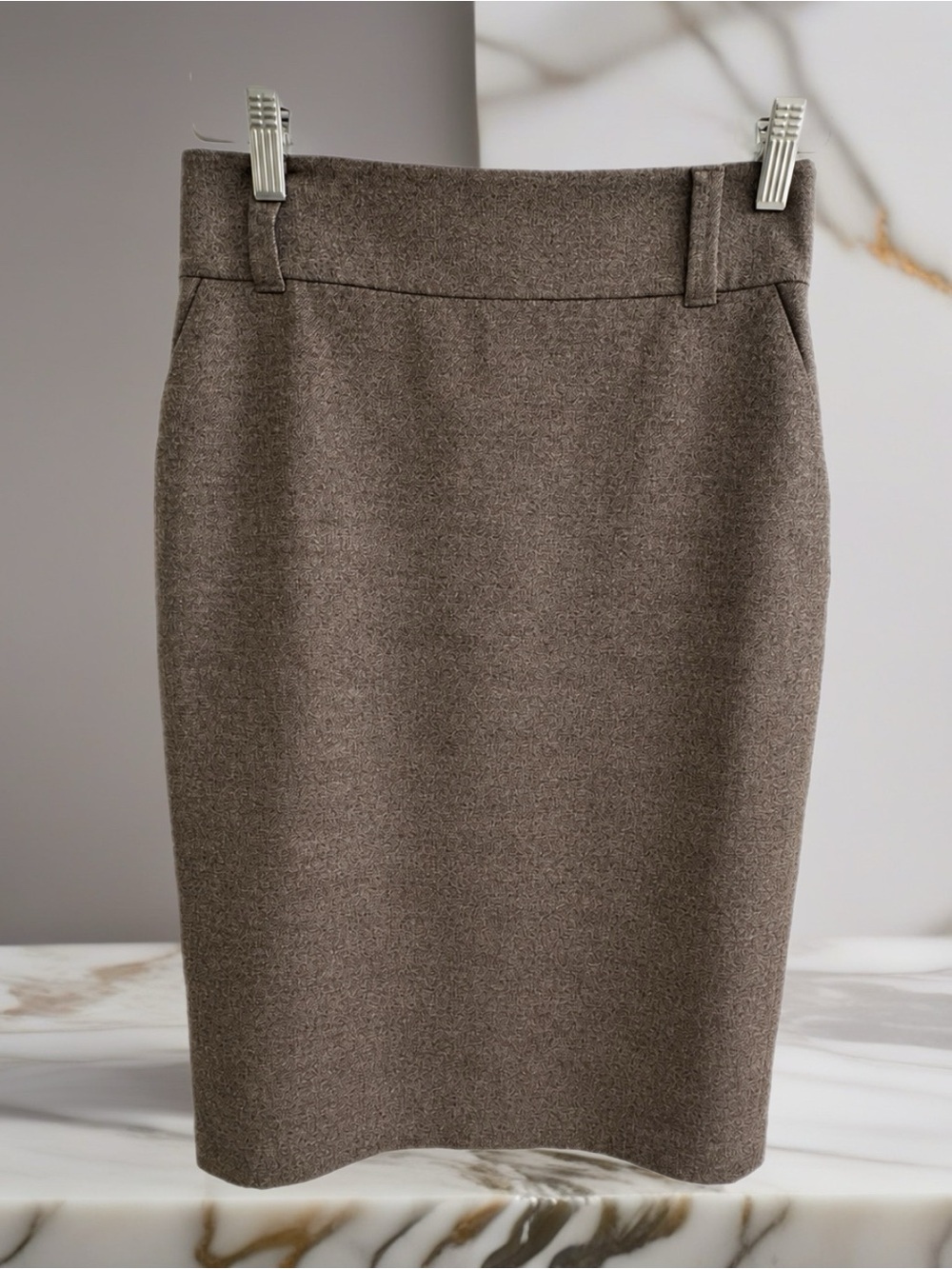 Banana Republic Brown Tweed 94% wool Pencil Skirt size 2